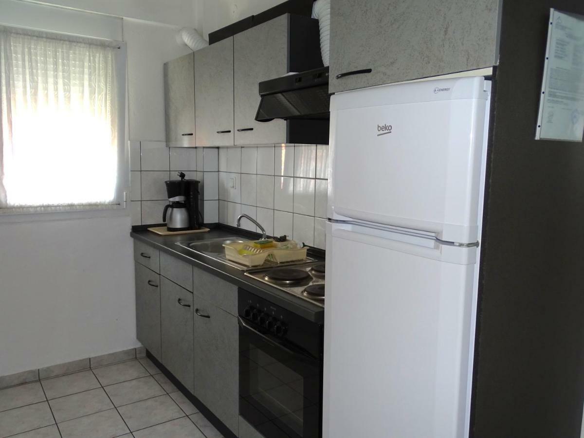 Socrates Apartments Олімпіакі-Акті Екстер'єр фото