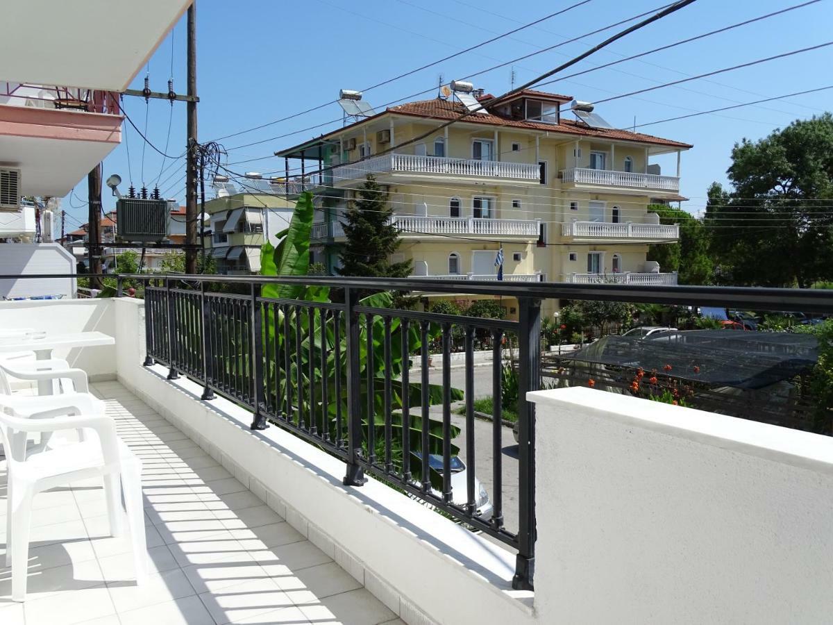Socrates Apartments Олімпіакі-Акті Екстер'єр фото